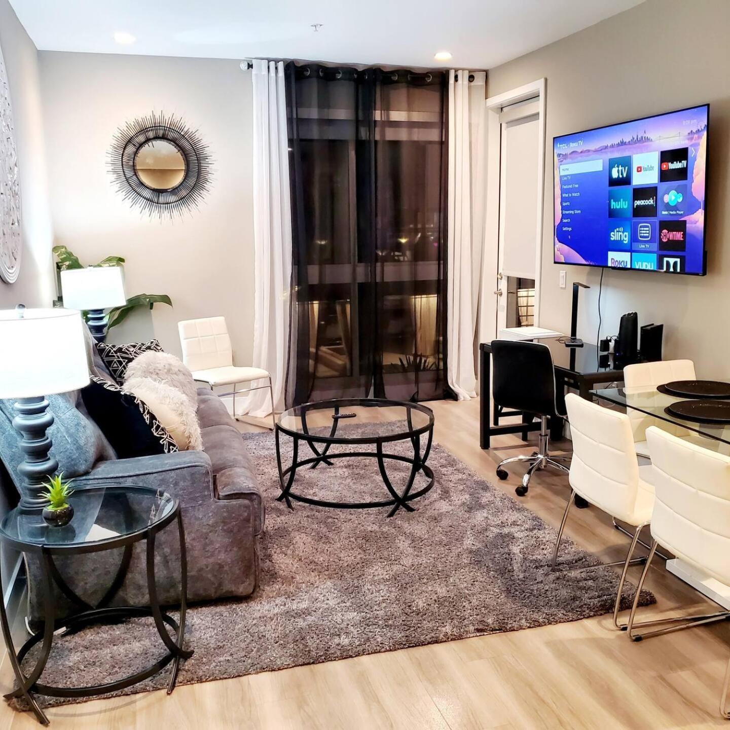 Spacious 22, Wi-fi, Pool, Hot Tub, 24hr Gym Appartement Los Angeles